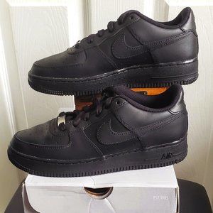 Size 7 Big Kids - Air Force 1 LE (GS)